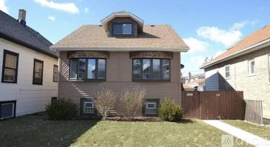 Main picture of 7516 W North Ave
