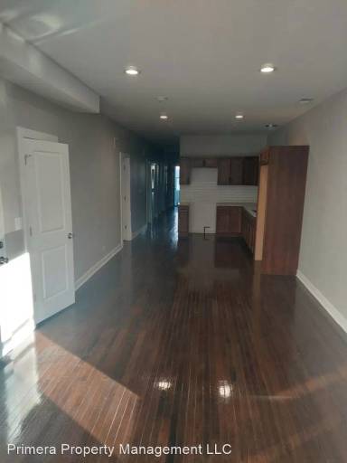 Main picture of 4117 S Albany Ave