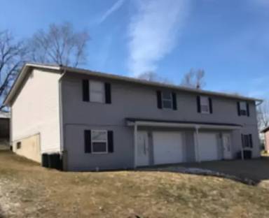 Main picture of 301 Douglas Dr