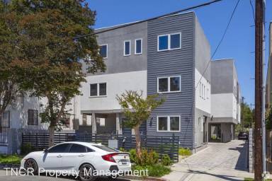 Main picture of 146 Rosemont Ave