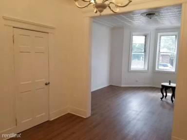 Main picture of 1014 New York Ave
