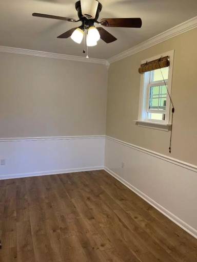 Main picture of 825 Wappoo Rd