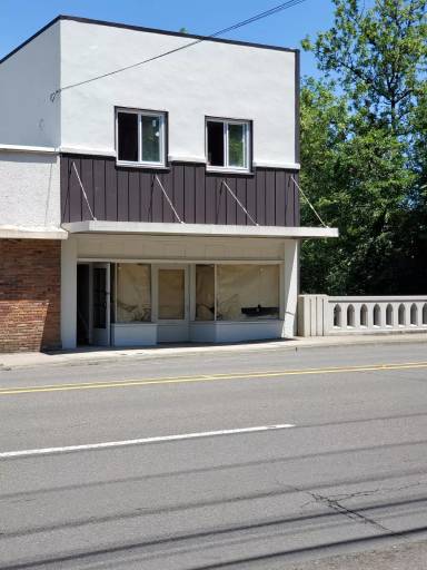 Main picture of 1929 State St