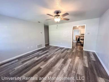 Main picture of 3723 NW 45th St