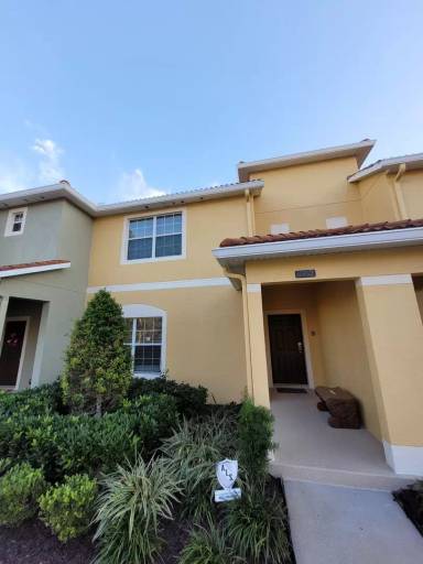 Main picture of 8952 Majesty Palm Rd