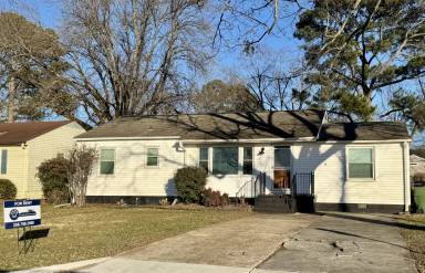 Main picture of 2311 Billie Watkins St SW