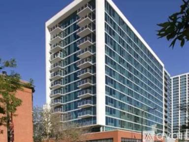 Main picture of Halsted Flats