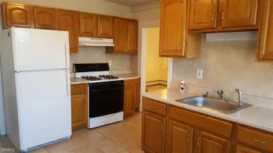 Main picture of 20 Mitchell St