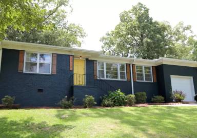 Main picture of 1712 Oak St NW