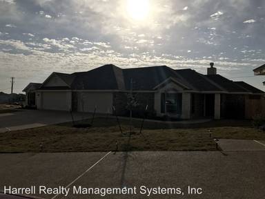 Main picture of 600-24 Madison Cir