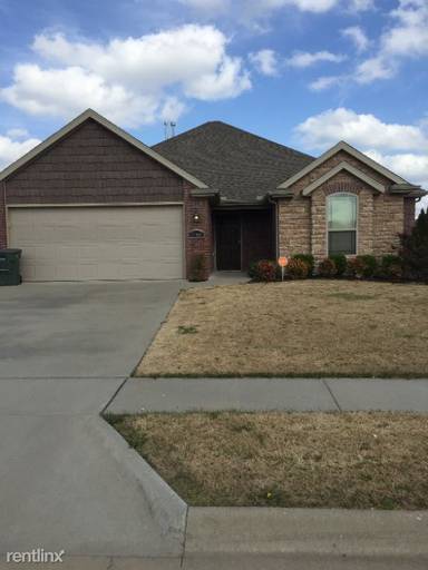 Main picture of 3100 N Verona Ln