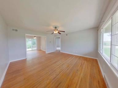 Main picture of 5944 E Kinkaid St