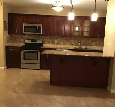 Main picture of 8217 Myrtle Ave