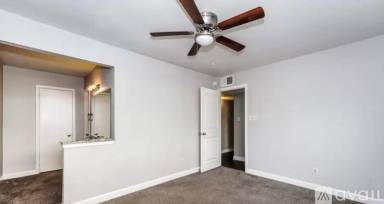 Main picture of 2905 Galemeadow Dr