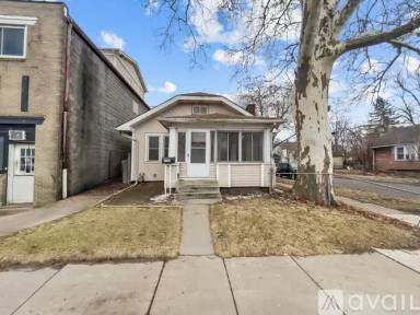 Main picture of 3928 Upton Ave