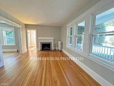 Main picture of 52 N Gate Park