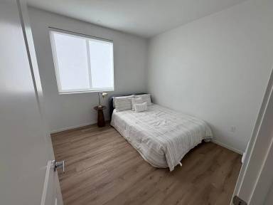 Main picture of 2058 N Highland Ave