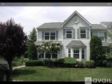 Main picture of 293 Thistle Ln