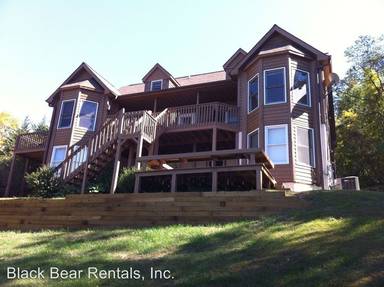 Main picture of 125 Reed Rd