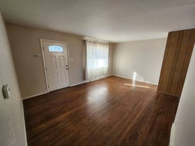 Main picture of 3601 Hollybrook Ln