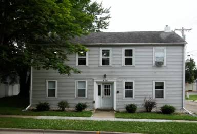 Main picture of 406 Jackson St
