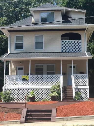 Main picture of 351 Willow St