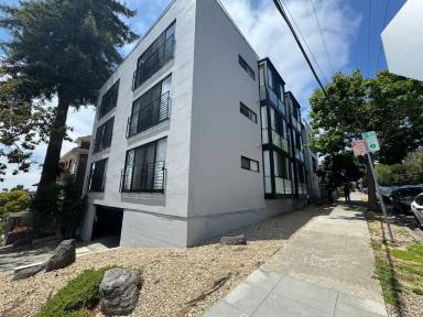 Main picture of 2330 Warring St
