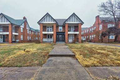 Main picture of 1405 1/2 NW 17th St