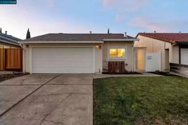 Main picture of 3242 Madrone St