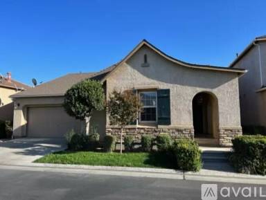 Main picture of 5618 N Citrus Ln