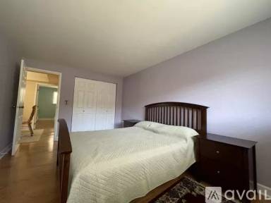 Main picture of 8521 W Rascher Ave