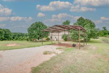 Main picture of 331743 E 1020 Rd