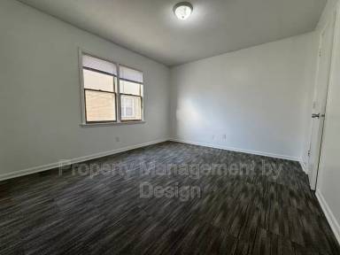 Main picture of 1039 5th St