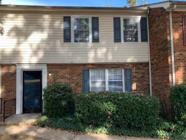Main picture of 10915 Park Rd