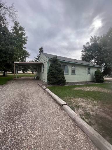 Main picture of 1001 E 9th S