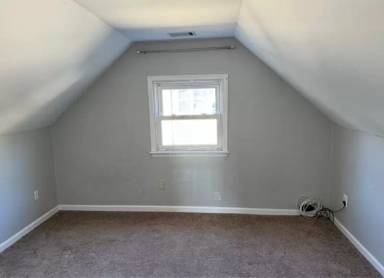 Main picture of 330 Eaton Ave