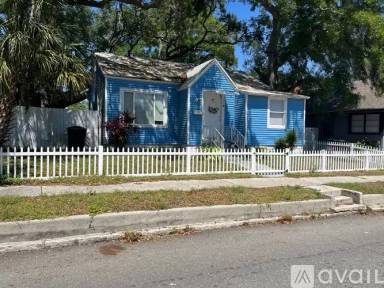 Main picture of 821 Newton Ave S