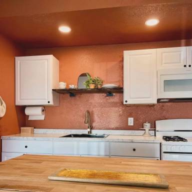 Main picture of 1306 W Main St