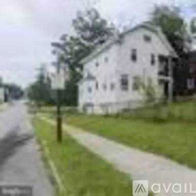 Main picture of 4031 Fairview Ave