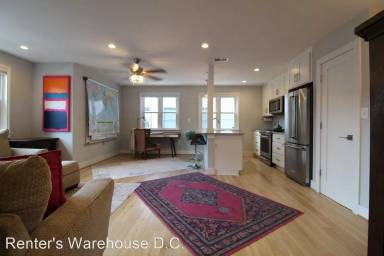 Main picture of 1516 K St SE