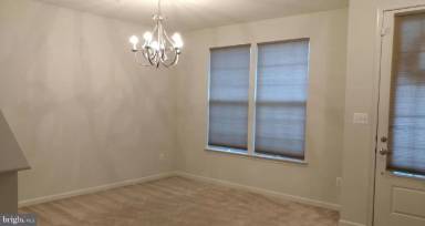 Main picture of 44231 Beaver Creek Dr