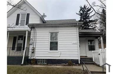 Main picture of 1640 Portage Ave