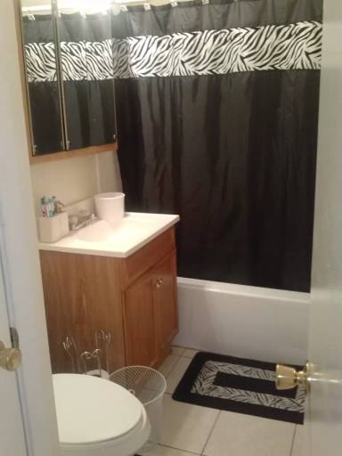 Main picture of 565 Heritage Dr