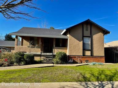Main picture of 3930 71st St