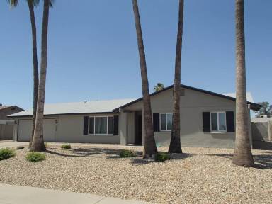Main picture of 1628 W Sack Dr