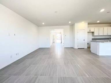 Main picture of 5892 Marigold Sunset Ct