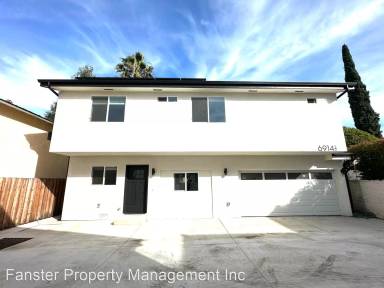 Main picture of 6914 N Willard Ave