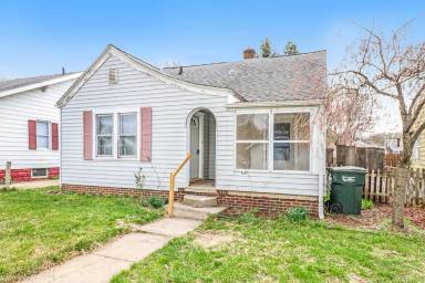 Main picture of 1210 Oakland St