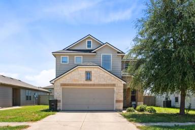 Main picture of 5206 Lyra Dr