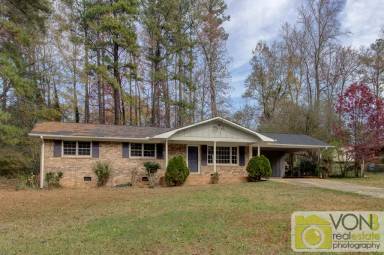 Main picture of 1612 Debbie Dr SW